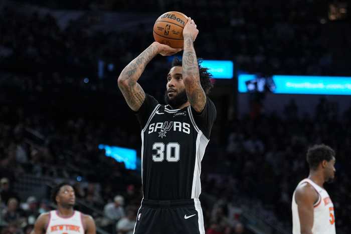 26+2+2+3+2，花300万又签到宝了，7人上双，个个都是得分王